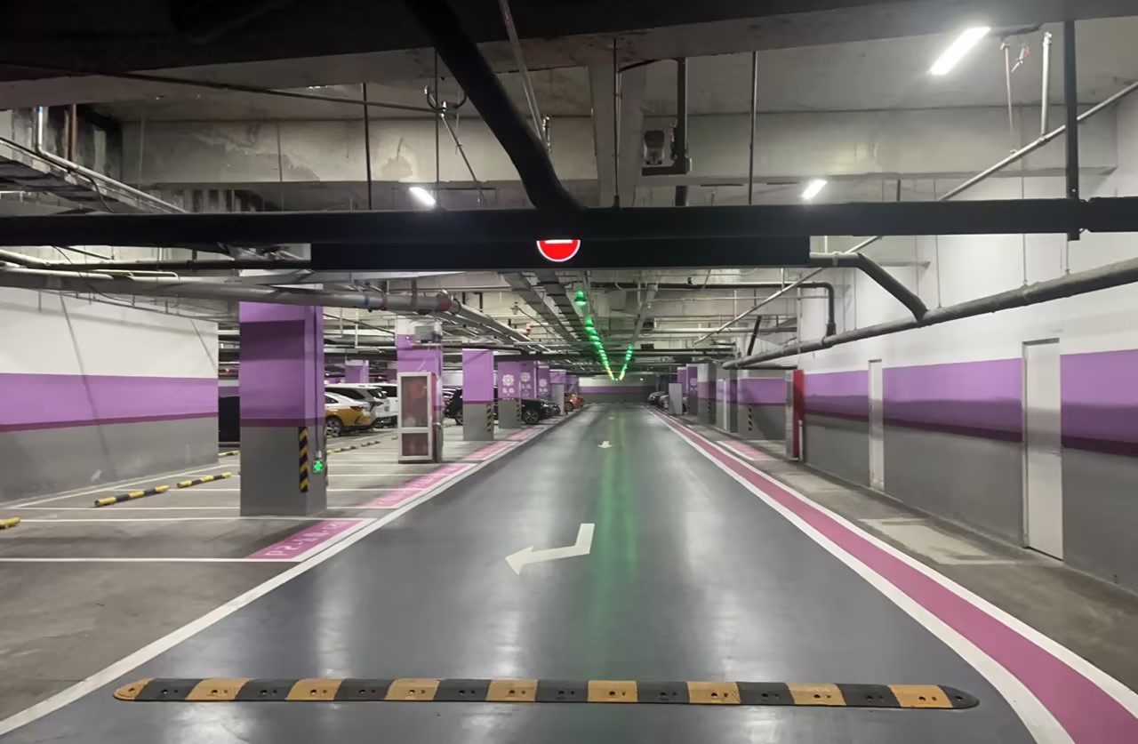 王府井奧萊UP TOWN停車場(chǎng) 王府井奧萊UP TOWN停車場(chǎng)